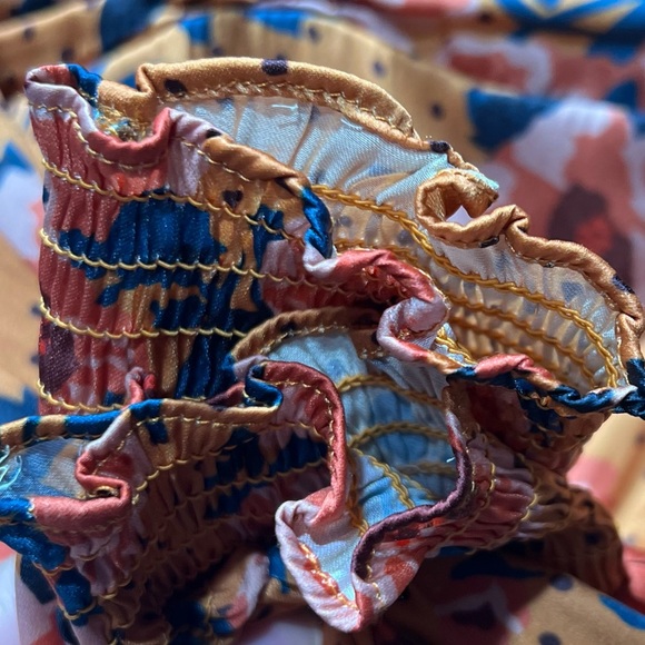 𐙚⋆˚✿˖° BEYOND the RADAR Floral Print Casual Dress Neutral 𐙚⋆˚✿˖° - Picture 11 of 13